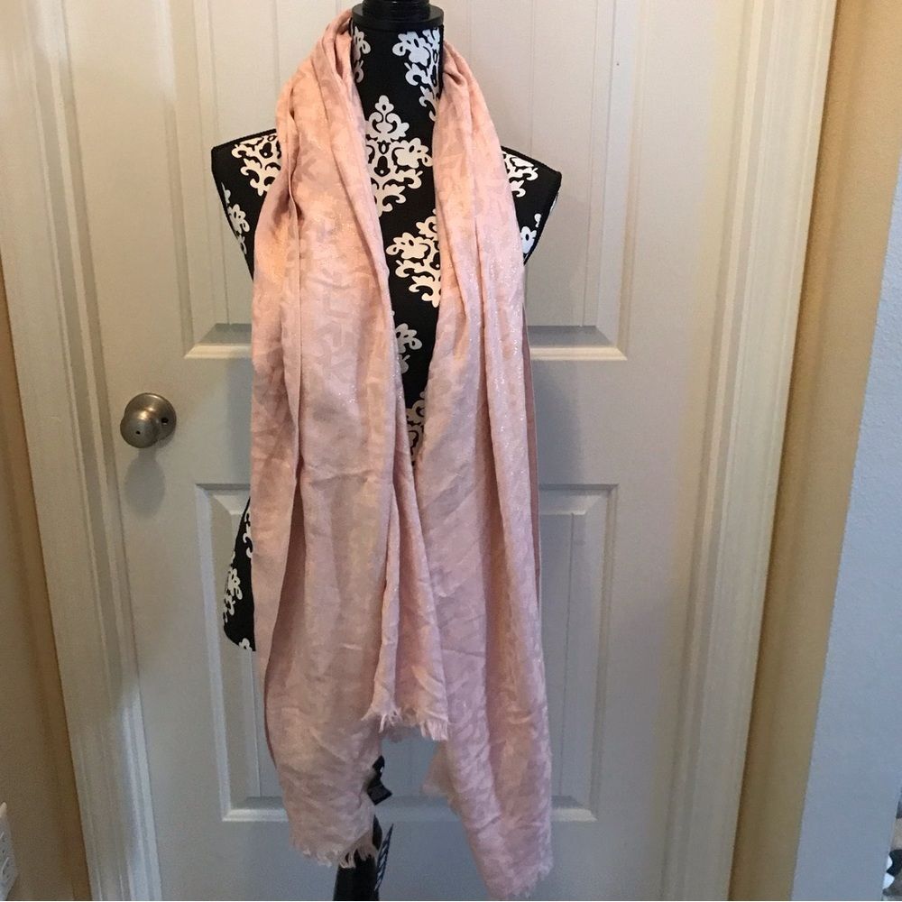 DNKY PINK SCARF NWT 💝